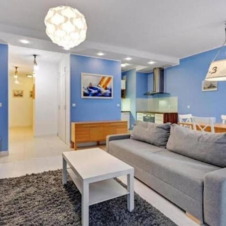 غدانسك Golden Apartments Szafarnia 7-1 المظهر الخارجي الصورة